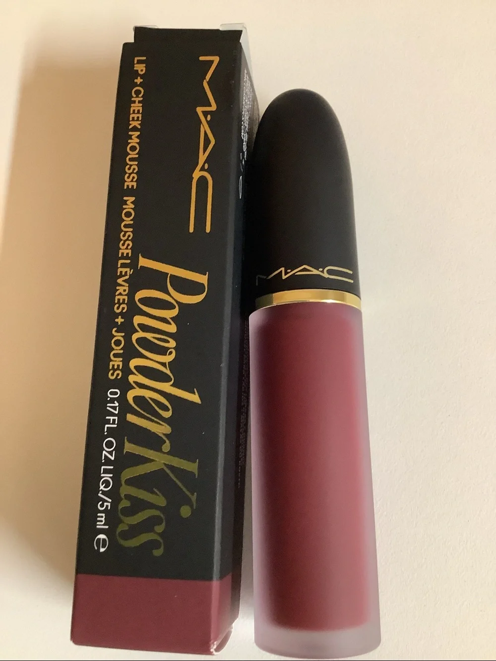 MAC PowderKiss 983 Burning Love - Lip + Cheek Mousse. New In Box